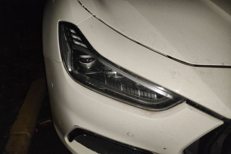 玛莎拉蒂 Ghibli 2014款 3.0T 标准版车身外观8