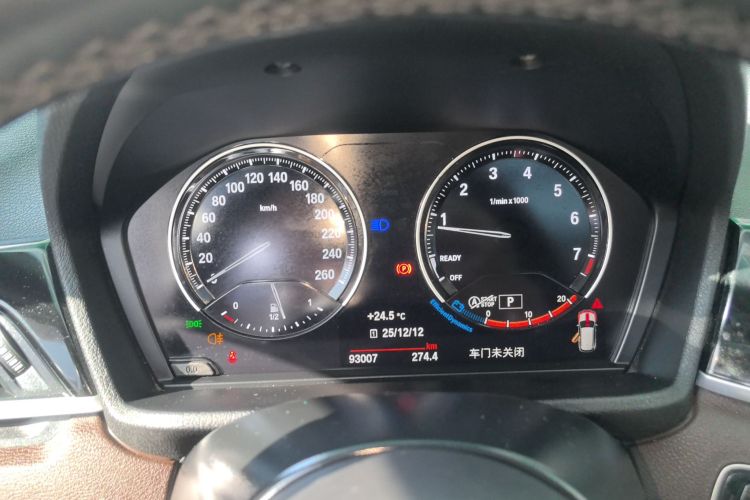 宝马X1 2021款 改款 sDrive25Li 领先型中控内饰14