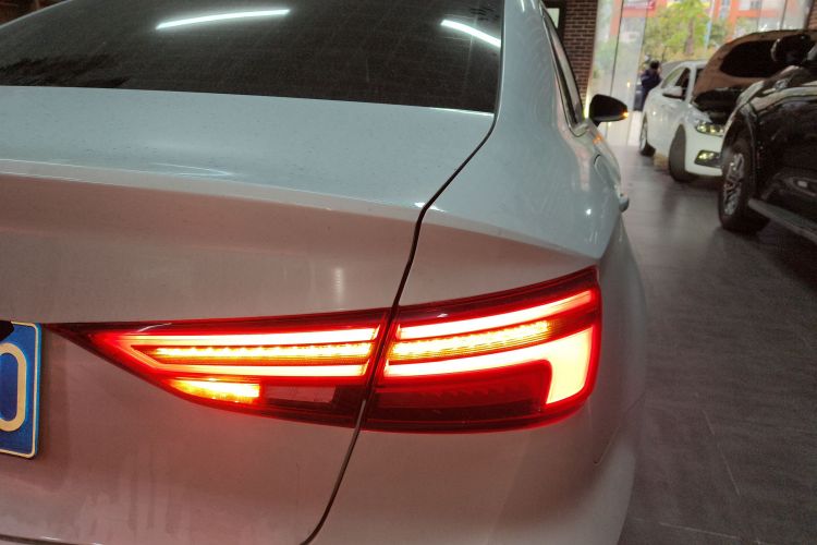 奥迪A3 2020款 Limousine 35 TFSI 时尚型 国VI车身外观9