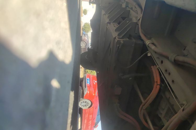 东风御风 御风EM26 2023款 标准版 41.472kWh 河南锂动局部细节9001