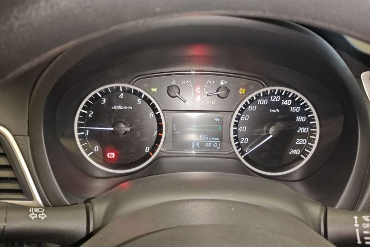 日产 轩逸 2021款 经典 1.6XE CVT专享版中控内饰14