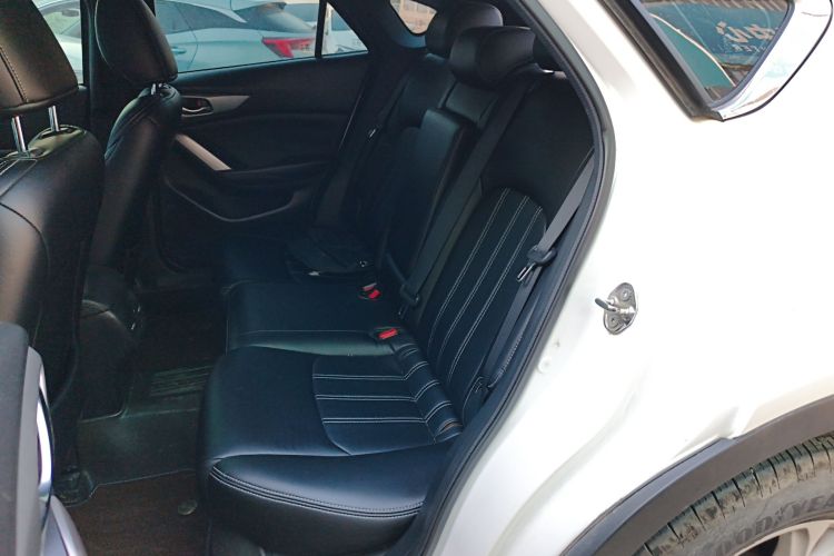 马自达CX-4 2018款 2.0L 自动两驱蓝天探索版 国V中控内饰21