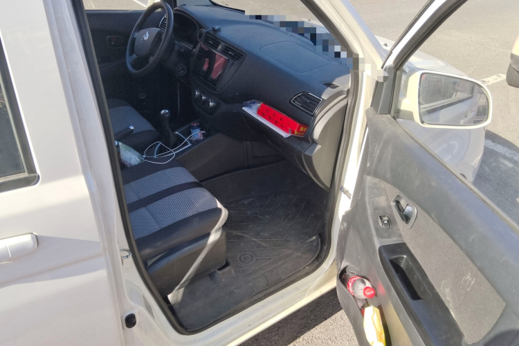 长安凯程 2021款 1.5L欧诺S智享版单蒸空调客车JL473QG局部细节9005