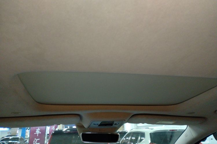 腾势D9 2022款 DM-i 970 四驱旗舰型局部细节22