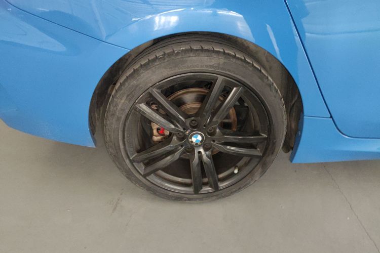 宝马1系 2021款 125i M运动曜夜版车身外观6003