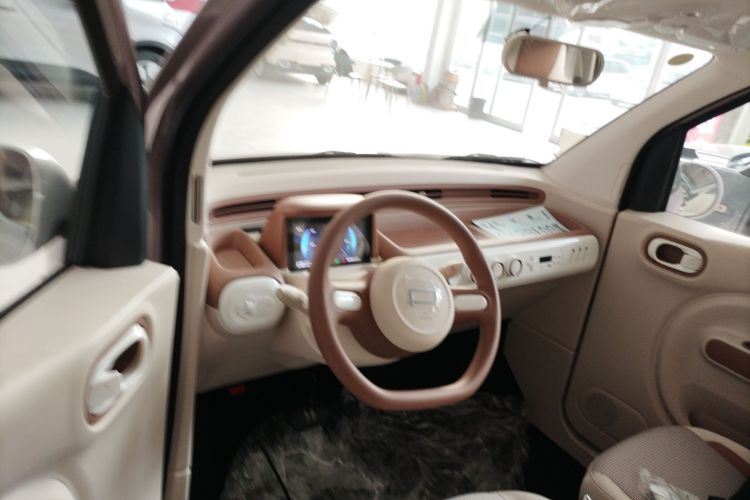 奔腾小马 2026款 222km 萌趣马 Plus中控内饰12