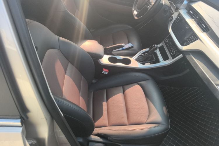 吉利汽车 远景 2018款 1.5L 自动幸福版局部细节41