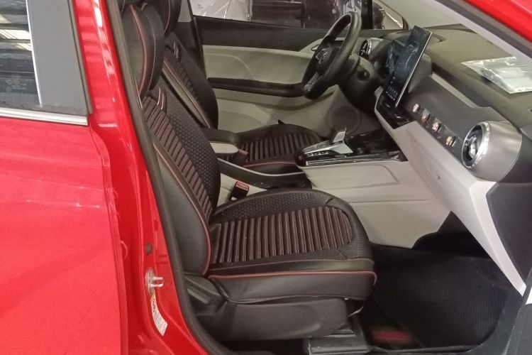 比亚迪 元Pro 2021款 一生一世版局部细节41