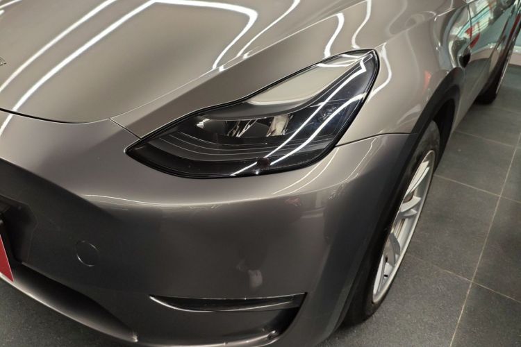 特斯拉 Model Y 2021款 标准续航后驱版局部细节36