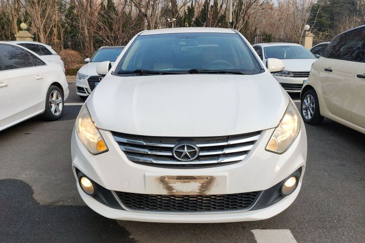 江汽集团 和悦A30 2013款 1.5L 手动舒适型 国IV车身外观2