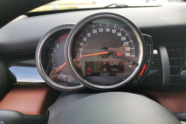 MINI 2018款 1.5T ONE PLUS中控内饰14