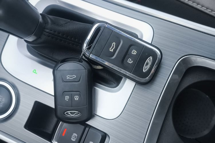 奇瑞 瑞虎7 2018款 1.5T 自动精英版 国V中控内饰11