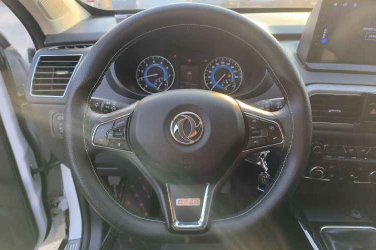 东风风光 风光S560 2019款 1.8L 手动都市型中控内饰13