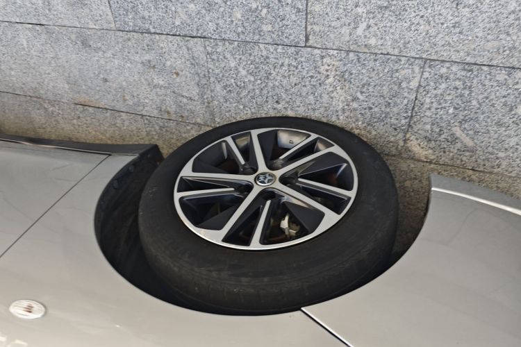 启辰D60 2018款 1.6L CVT舒适版车身外观6005