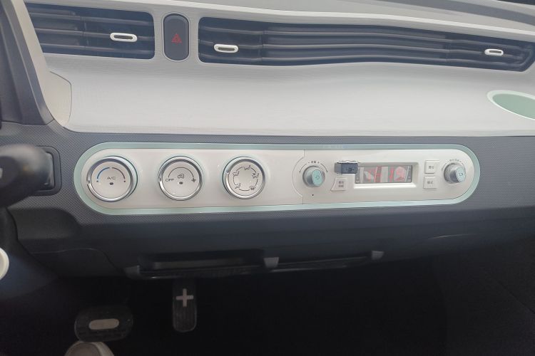 五菱汽车 宏光MINIEV 2022款 马卡龙时尚款 磷酸铁锂局部细节16