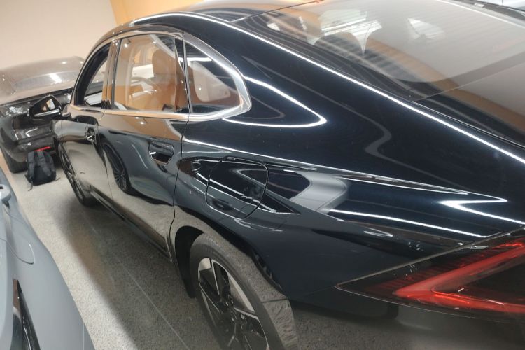 五菱汽车 五菱星光 2024款 共创版 510 进阶型车身外观4