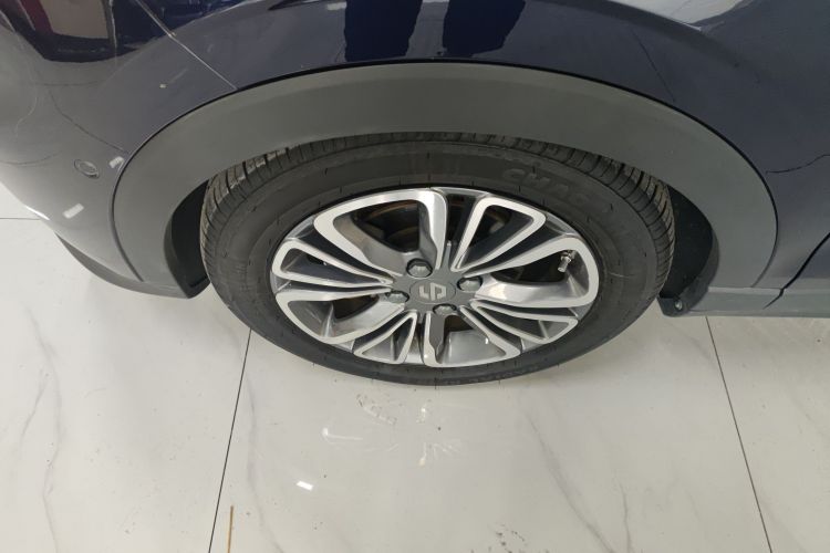 零跑汽车 零跑T03 2020款 400豪华版车身外观35