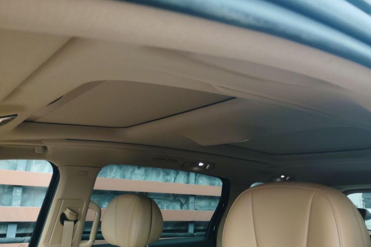 岚图汽车 岚图梦想家 2024款 PHEV 超长续航卓越版局部细节22