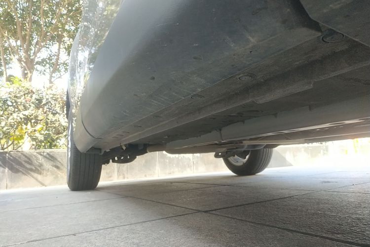 丰田 卡罗拉锐放 2022款 2.0L 先锋版局部细节9001