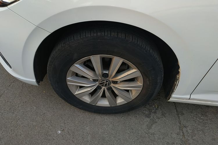 大众 朗逸 2023款 改款 1.5L 自动得逸版车身外观6007