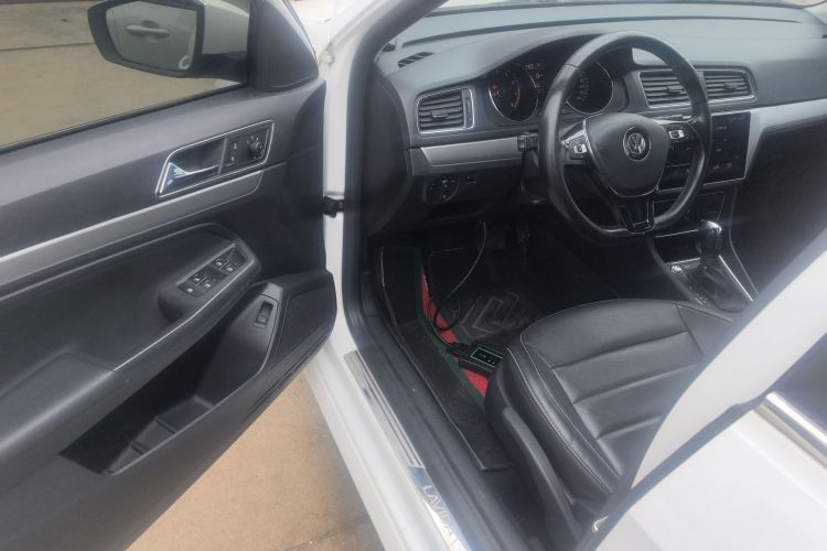 大众 朗逸 2017款 1.6L 自动舒适版中控内饰20