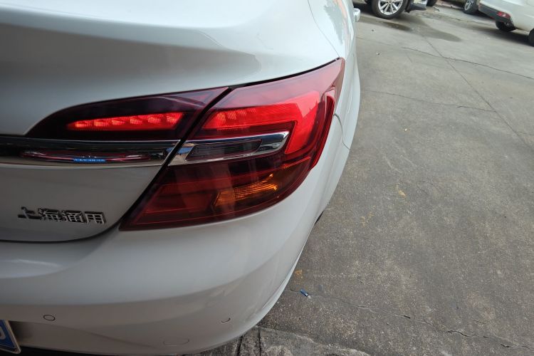 别克 君威 2014款 2.0L 领先时尚型车身外观6006