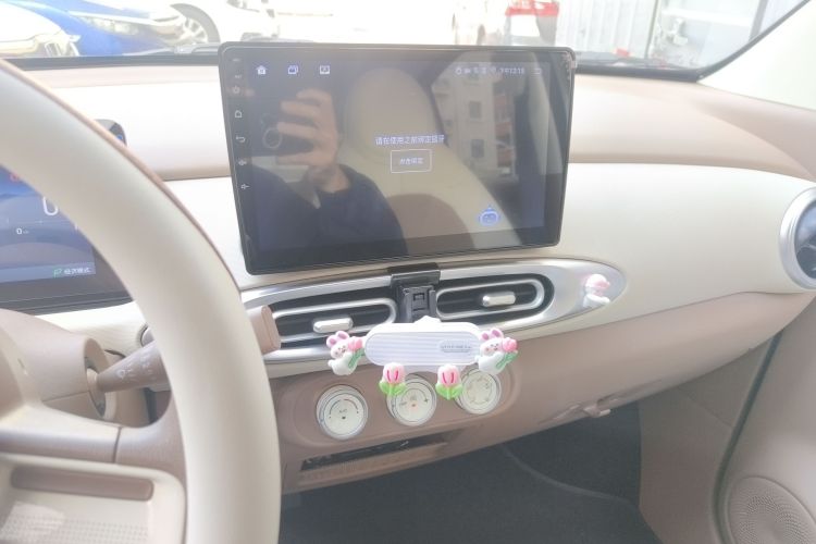 五菱汽车 宏光MINIEV 2025款 四门版 进阶款中控内饰16