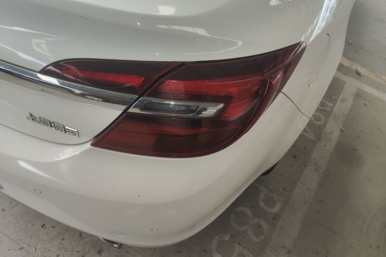 别克 君威 2014款 1.6T 时尚技术型车身外观9