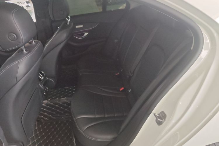 奔驰C级 2021款 C 260 L 运动星耀臻藏版中控内饰21