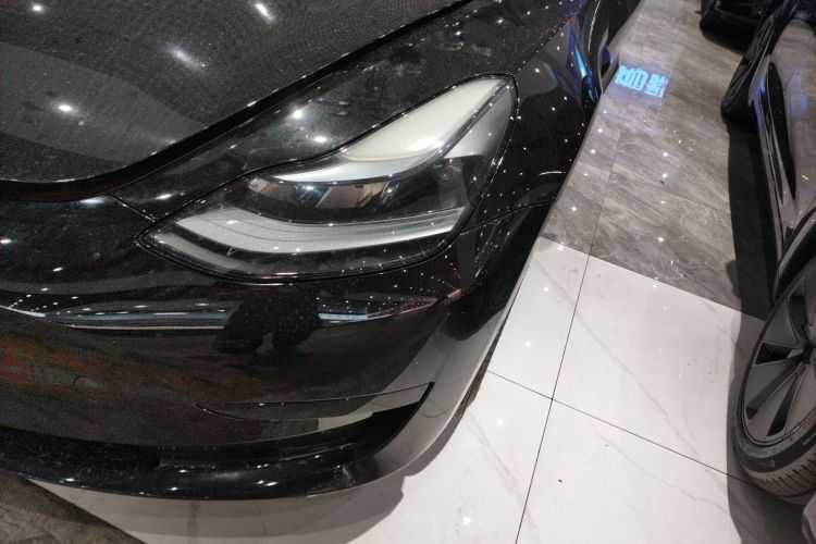 特斯拉 Model 3 2022款 后轮驱动版局部细节36