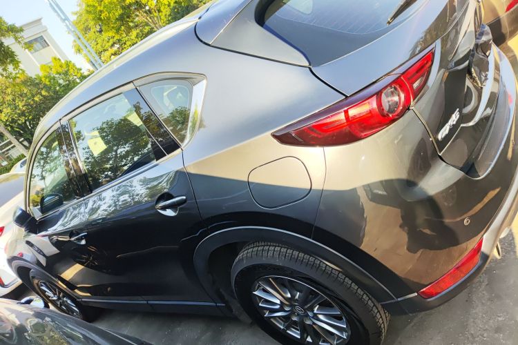 马自达CX-5 2020款 2.0L 自动两驱智尊型车身外观4