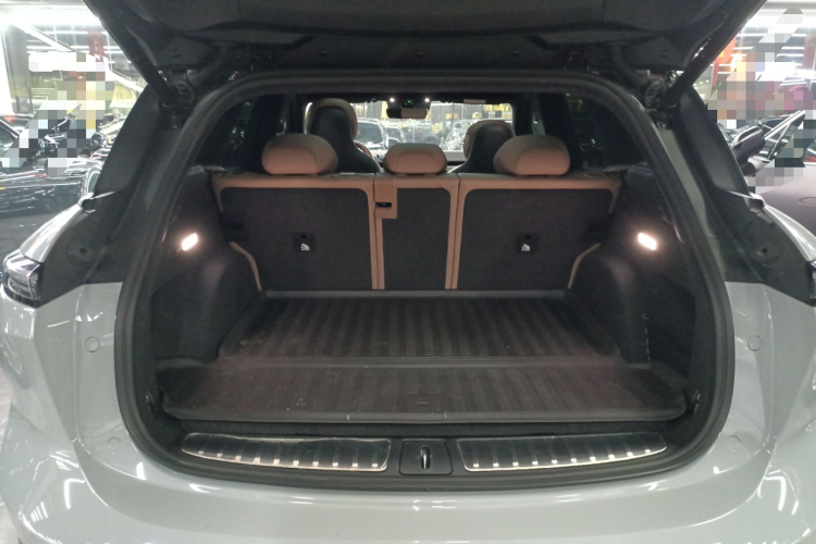 蔚来ES6 2023款 75kWh机舱底盘23