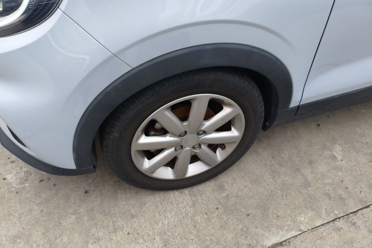 零跑汽车 零跑T03 2022款 耀金版车身外观6007