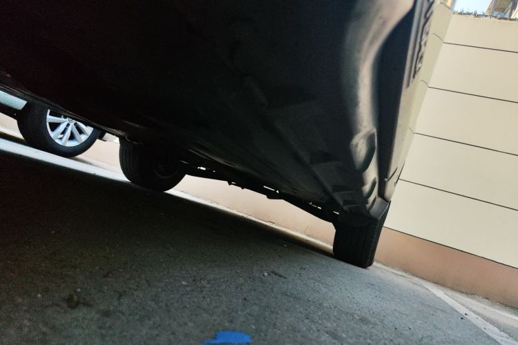 斯巴鲁 傲虎 2015款 2.5i 豪华导航版局部细节9004