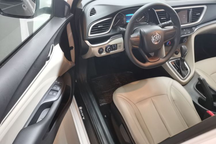 别克 英朗 2021款 典范 1.5L 自动精英型中控内饰7003