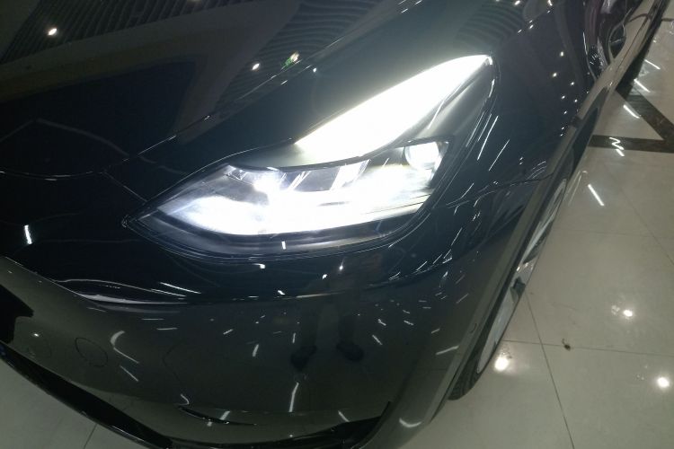 特斯拉 Model Y 2022款 改款 后轮驱动版局部细节36