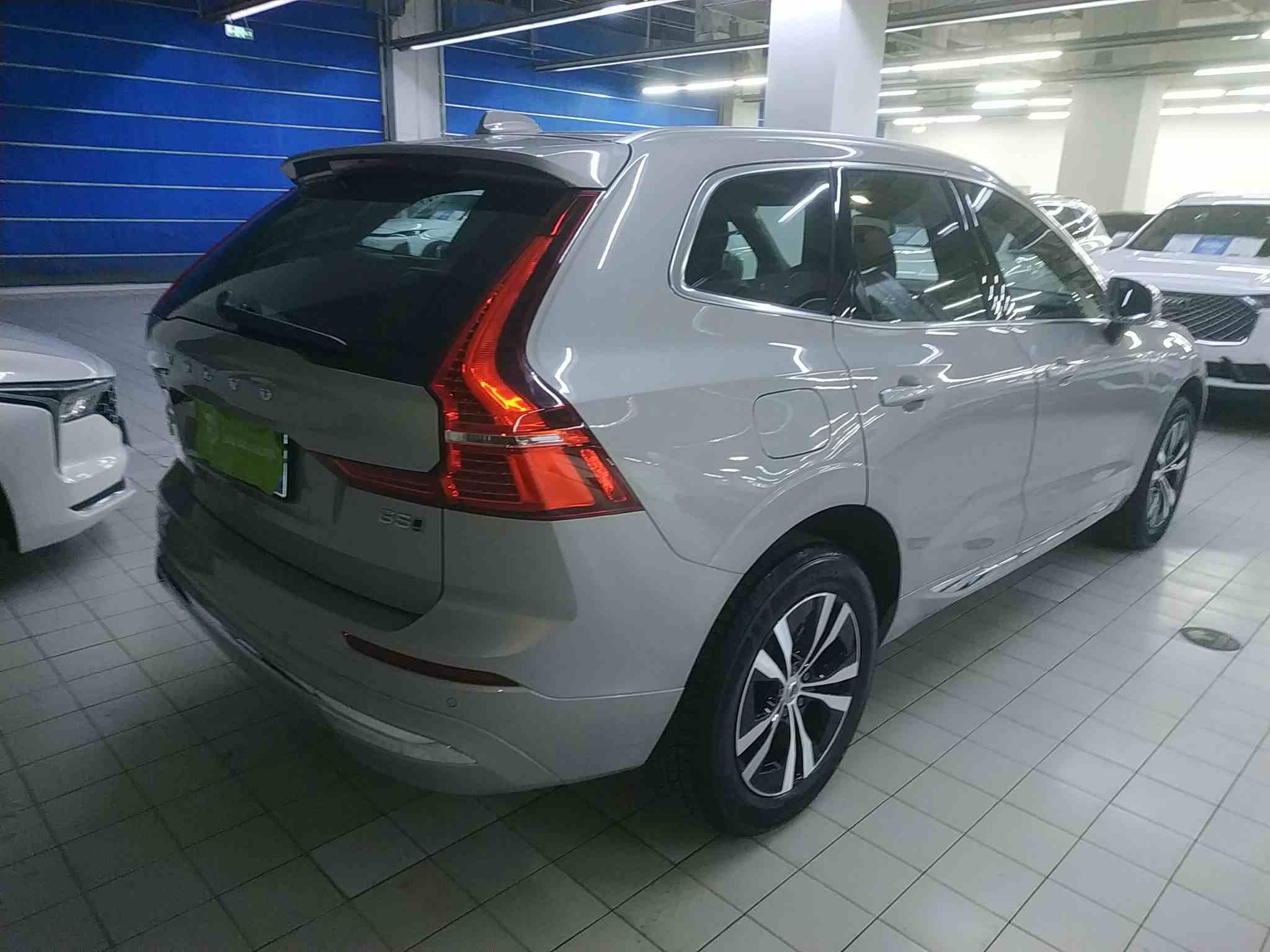 沃尔沃XC60 2024款 B5 四驱智逸豪华版(5)