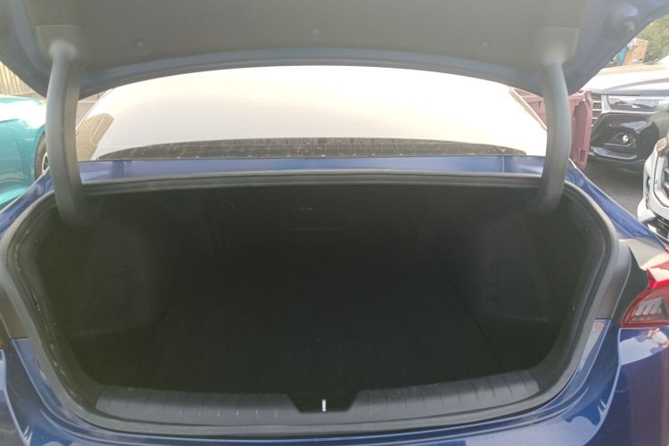 起亚K5 2020款 270T CVVD 豪华科技版机舱底盘23