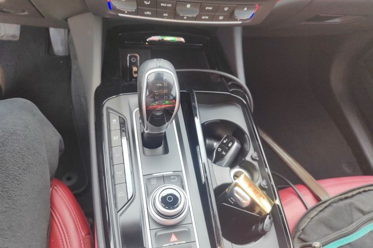 玛莎拉蒂 Levante 2016款 3.0T 标准型局部细节18