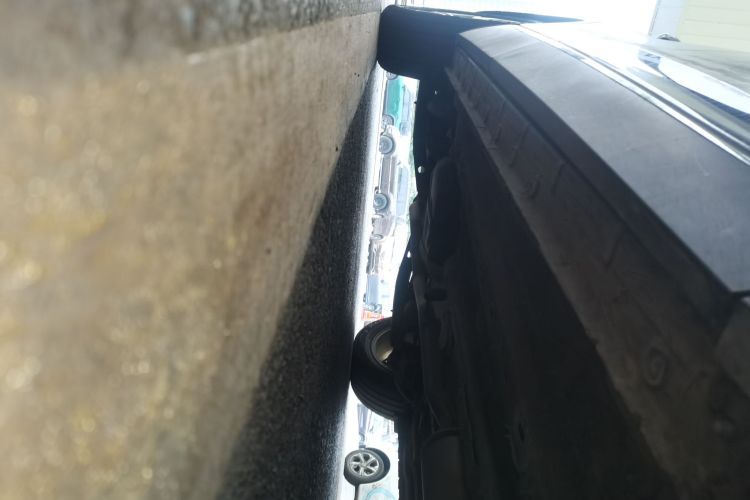 奔腾T90 2023款 1.5T DCT 自动豪华型局部细节9001