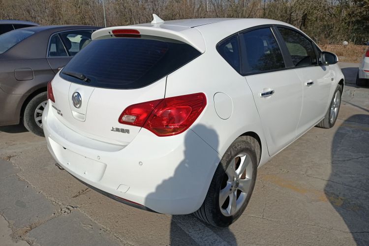 别克 英朗 2014款 XT 1.6T 自动时尚运动版车身外观6005