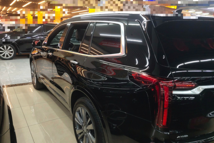 凯迪拉克XT6 2021款 28T 六座四驱豪华型车身外观6003