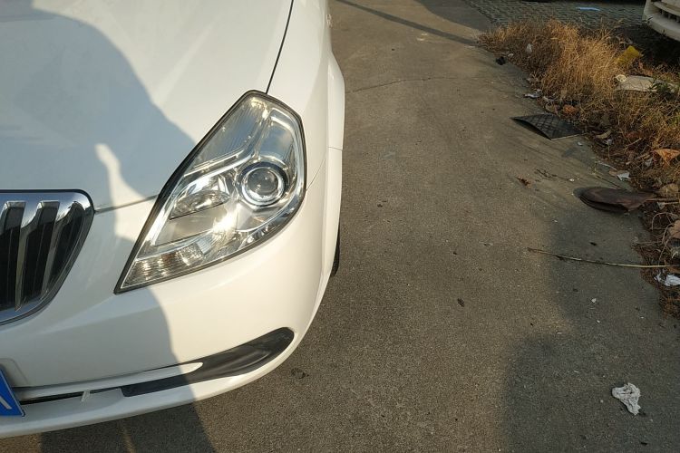 别克 凯越 2015款 1.5L 自动经典型局部细节36