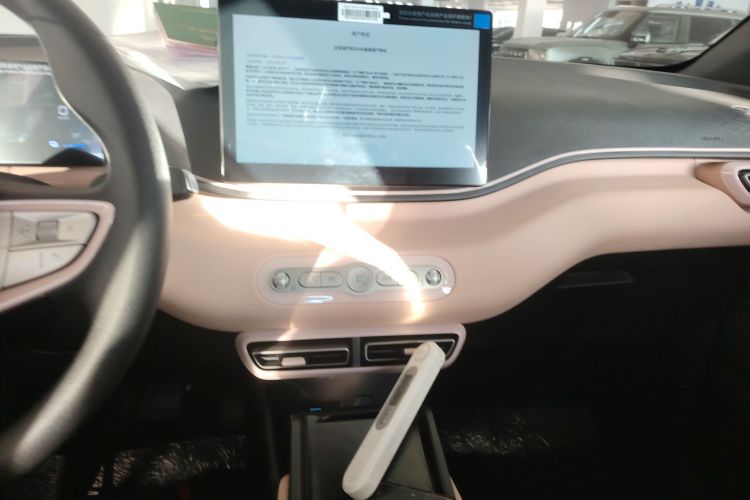 比亚迪 海鸥 2025款 305km 活力版中控内饰16