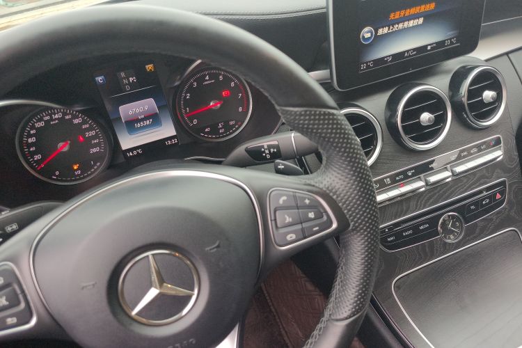 奔驰C级 2015款 改款 C 200 L 运动型局部细节18