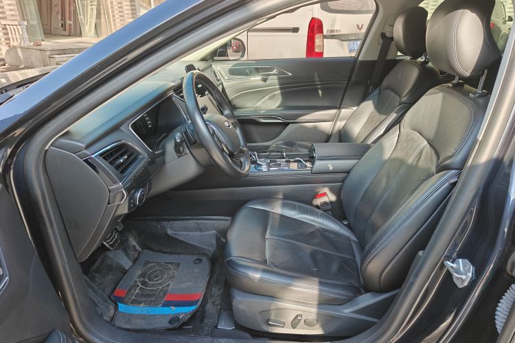 福特 金牛座 2019款 EcoBoost 245 尊享版中控内饰19