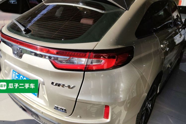 本田UR-V 2017款 370TURBO 两驱尊贵版 国V车身外观9