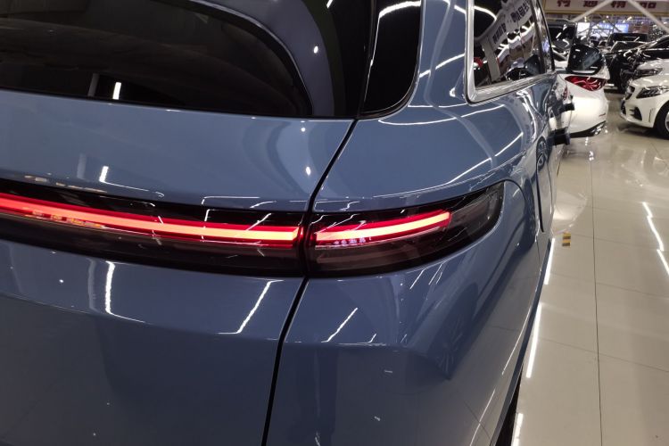 理想汽车 理想L7 2023款 Pro车身外观9