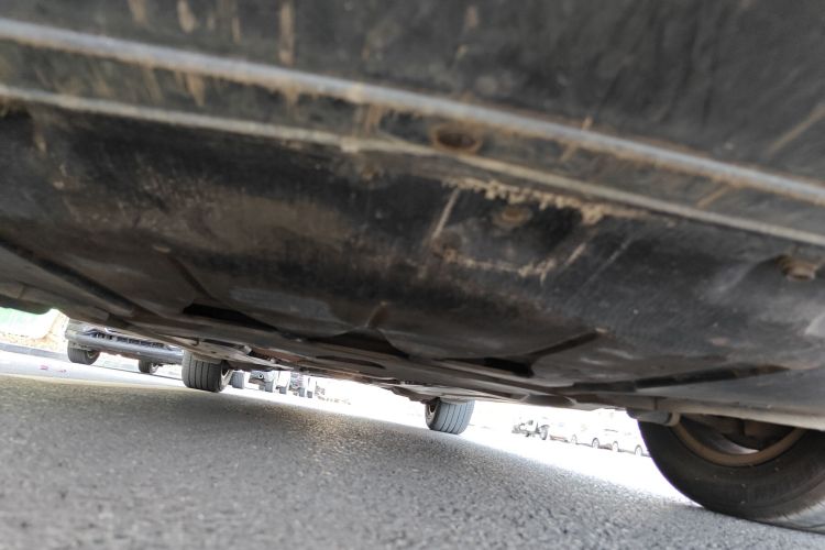 奥迪A6L 2011款 2.0 TFSI 自动舒适型局部细节9008