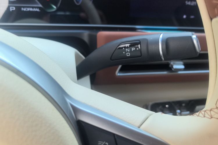 欧拉好猫 2023款 401km标准续航 豪华型 磷酸铁锂中控内饰18